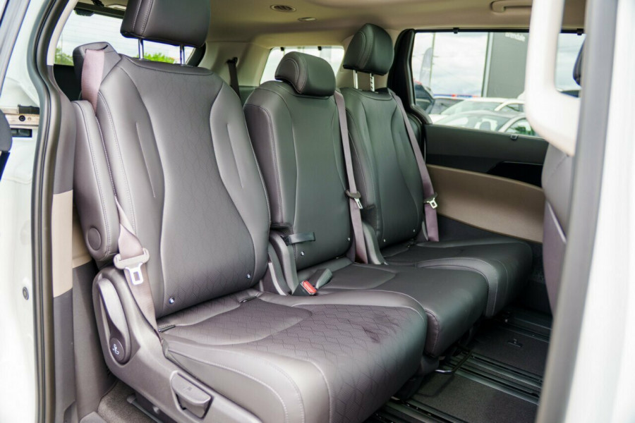 2024 MY25 Kia Carnival KA4 PE GT-Line HEV People Mover Image 11