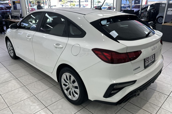 2022 Kia Cerato DJS62G61FCC052 s Hatch Image 5