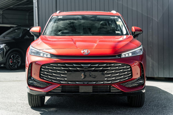 2024 MY24.5 MG HS AS33 Essence SUV