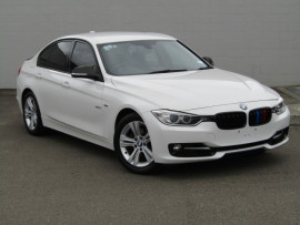 2012 BMW 320i Sport Sedan