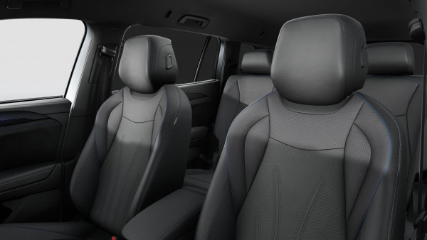 2026 Volkswagen Tayron R4 200TSI eHybrid R-Line SUV image 11