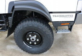 2019 Fuso Canter CREW CAB 4X4 CREW CAB 4X4 4wd