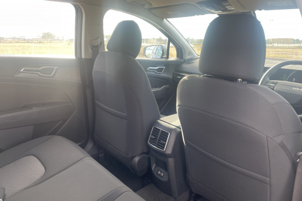2026 Kia Sportage NQ5 PE HEV S SUV Image 9