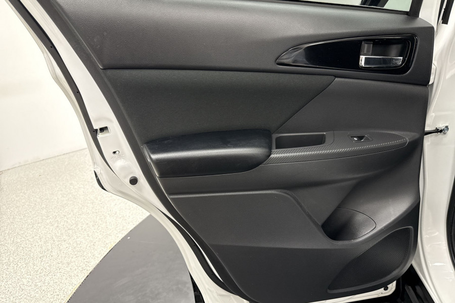 2019 MY20 Mitsubishi Eclipse Cross YA LS SUV Image 14