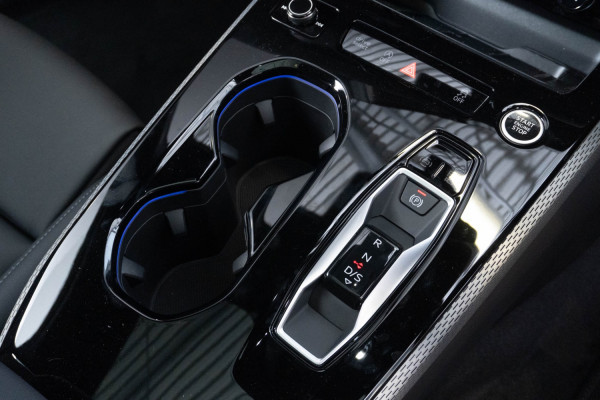 2025 Audi A5 B10 TFSI 200kW S line Wagon image 13