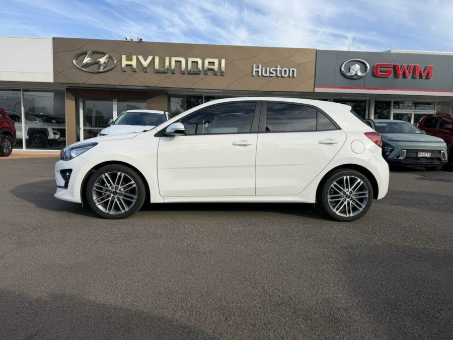 2020 MY21 Kia Rio YB Sport Hatch Image 4
