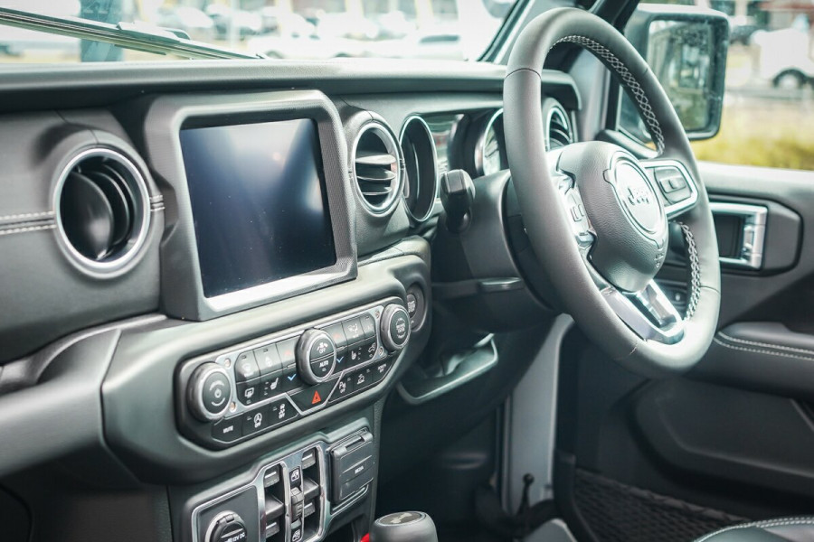 2023 Jeep Wrangler JL Unlimited Overland SUV Image 29