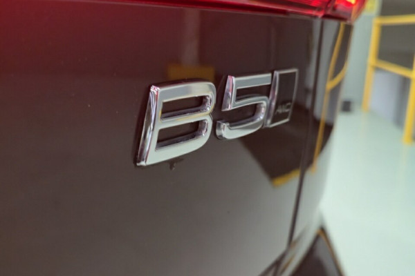 2025 MY26 Volvo XC60 UZ Plus B5 Bright SUV Image 9