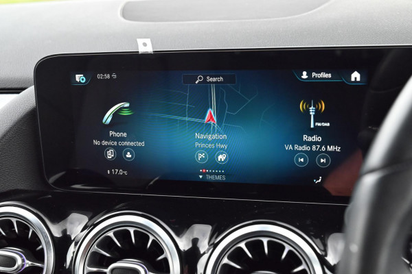 2021 Mercedes-Benz B-Class W247 B180 Hatch Image 6