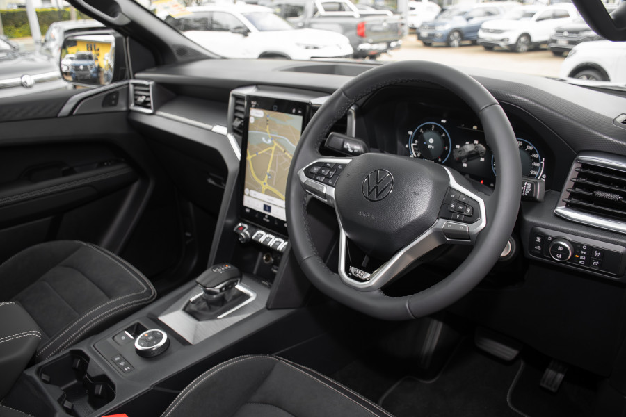 2026 Volkswagen Amarok NF Dark Label Ute Image 4