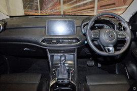 2024 MG HS SUV