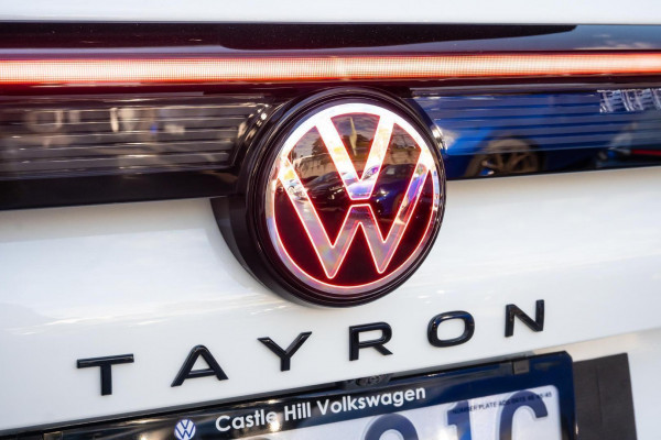 2025 MY26 Volkswagen Tayron R4 195TSI R-Line SUV Image 26