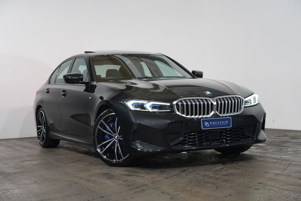 2022 BMW 3 30i Luxury Line Sedan