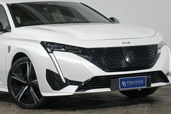 2022 Peugeot 308 GT Hatch Image 2