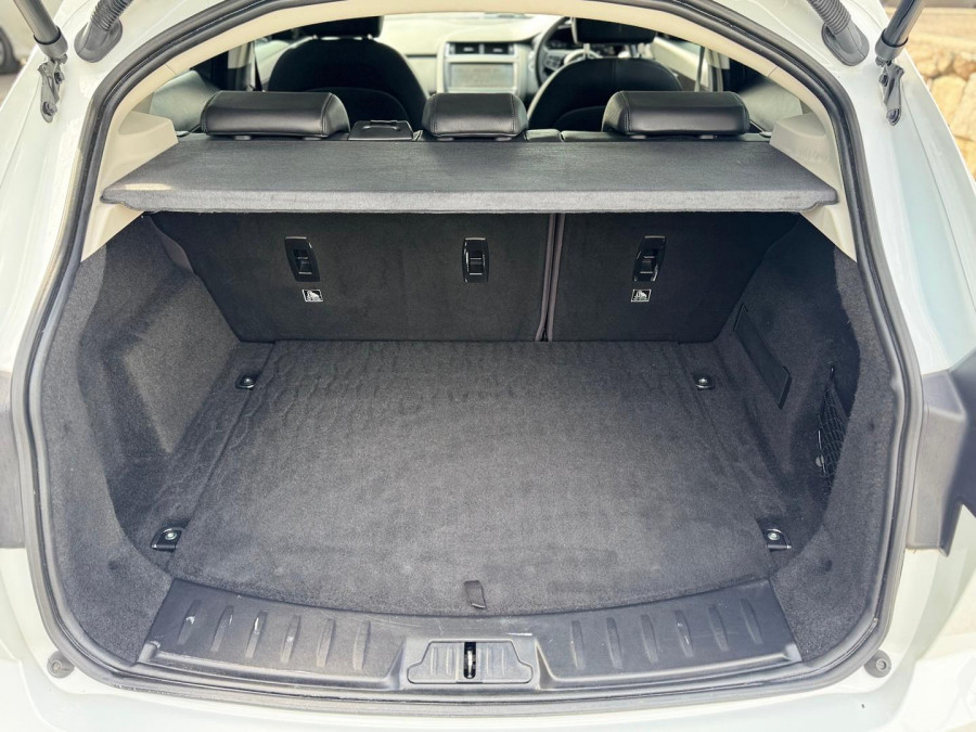 2019 Jaguar E-PACE X540 P250 SE SUV Image 16