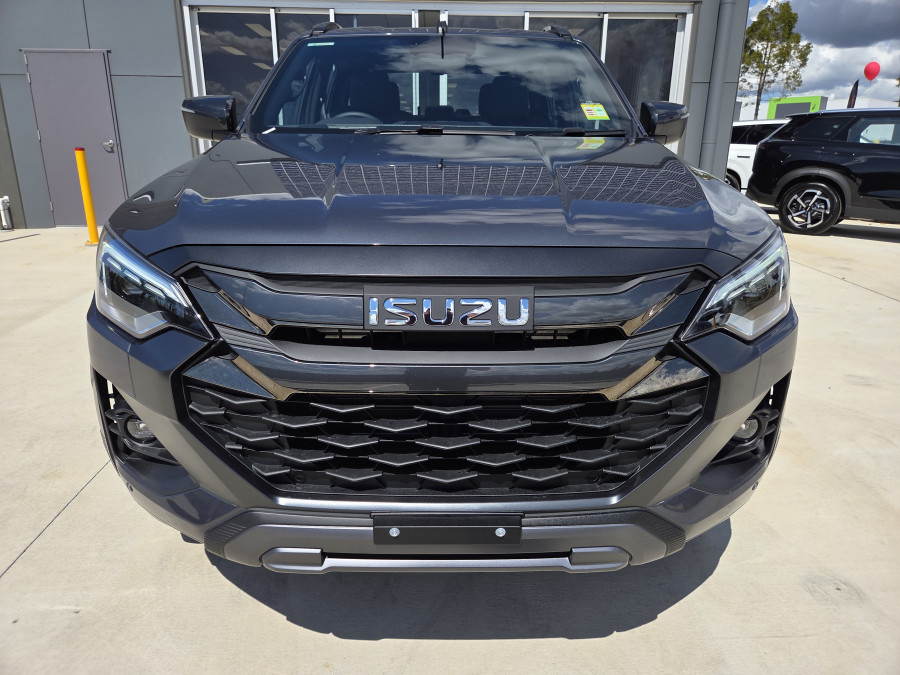 2026 Isuzu D-MAX RG X-TERRAIN Ute Image 8