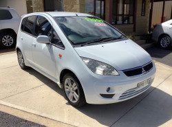 Mitsubishi Colt VR-X RG MY09