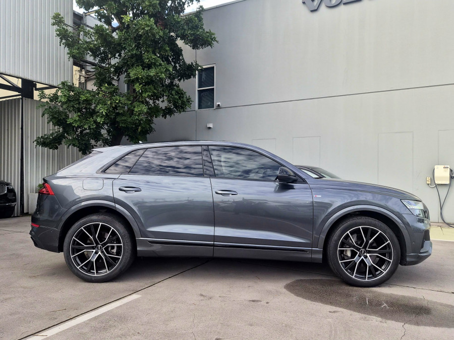 2022 Audi Q8 F1 50 TDI S Line SUV Image 2