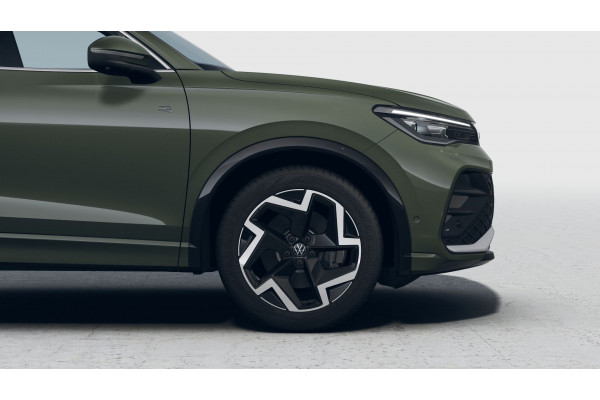 2026 Volkswagen Tiguan CT 150TSI R-Line SUV Image 6