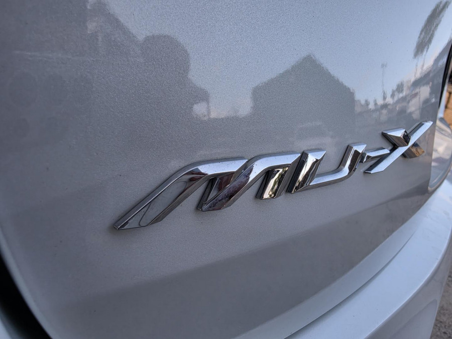 2023 Isuzu MU-X RJ LS-T SUV Image 14