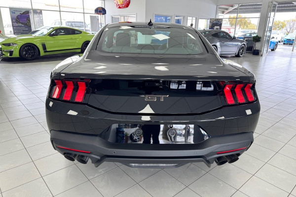 2025 Ford Mustang FO GT Hatch Image 6
