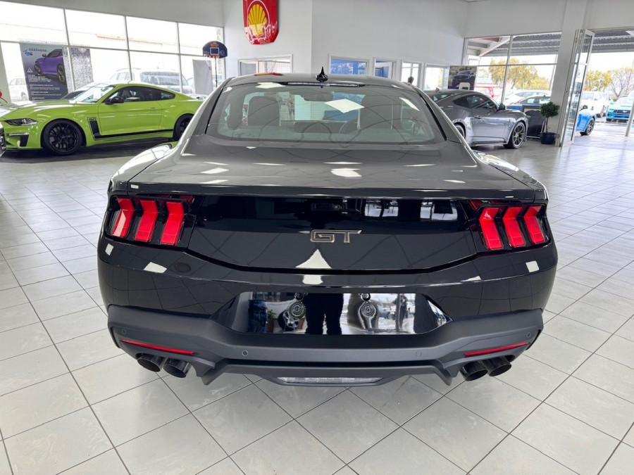 2025 Ford Mustang FO GT Hatch Image 6