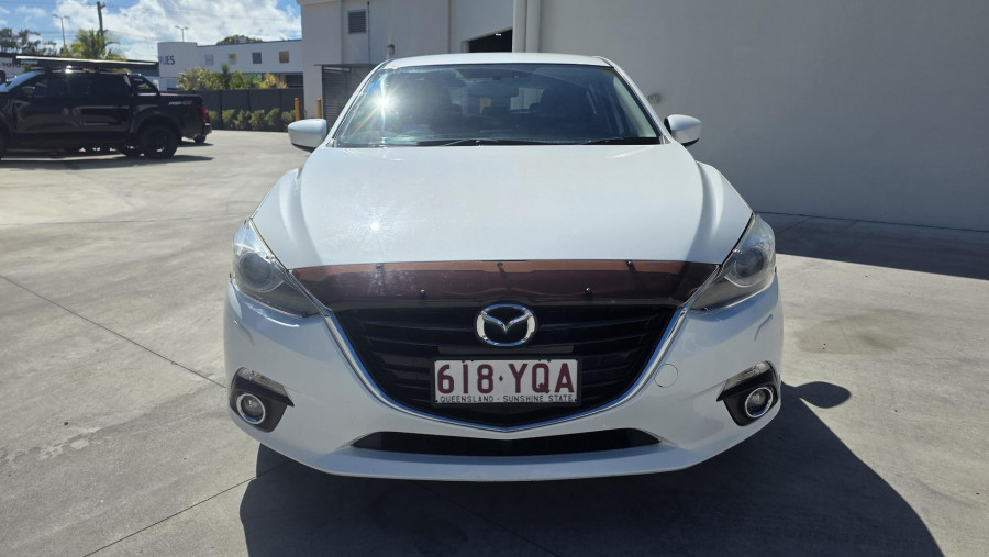 2015 Mazda 3 BM5438 SP25 Hatch Image 18