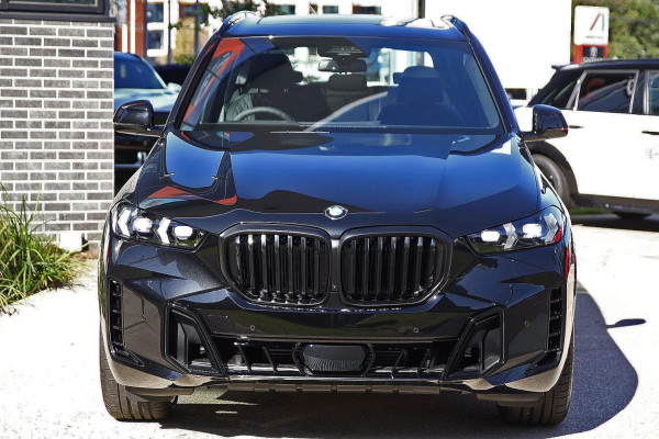 2025 BMW X5 G05 LCI xDrive30d M Sport SUV image 2