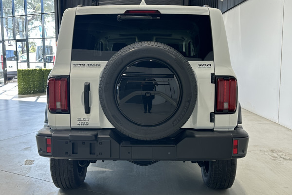 2025 GWM Tank 300 P01 Ultra SUV Image 5