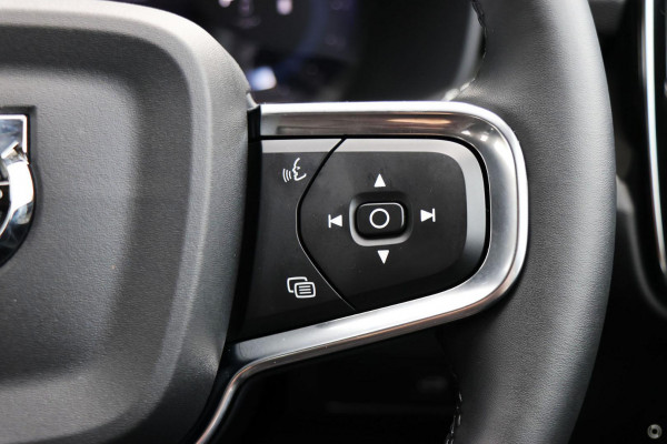 2026 Volvo XC40 XZ Ultra B4 Bright SUV Image 15