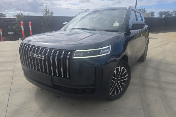 2026 Jaecoo J5  Summit SUV Image 3