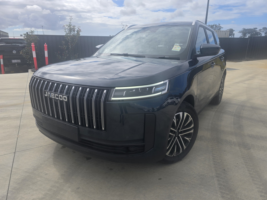2026 Jaecoo J5  Summit SUV Image 3