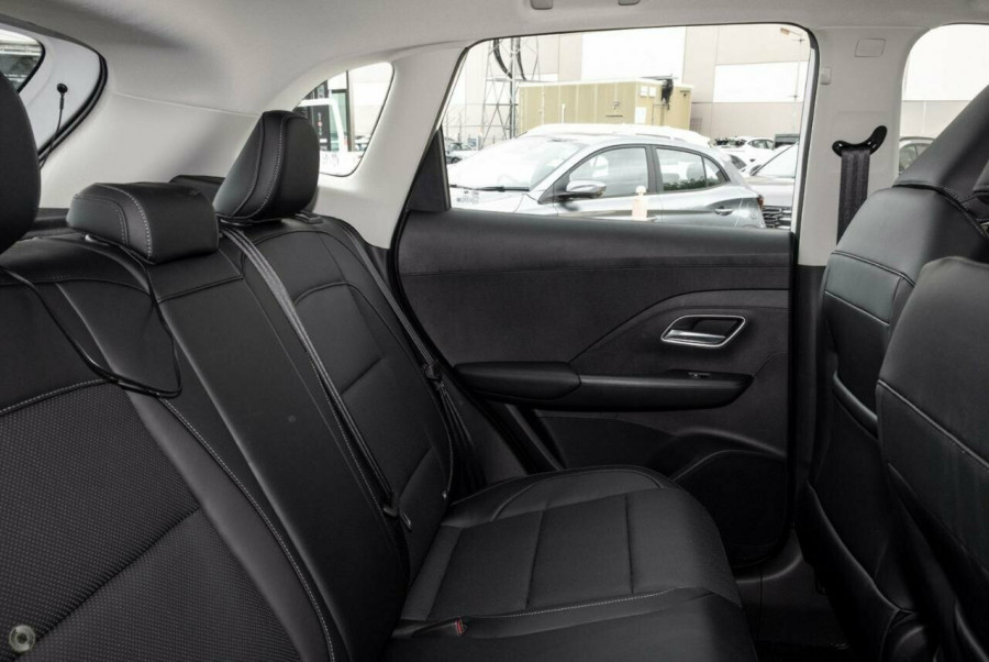 2024 MY25 MG ZS ZS32 Essence Hybrid+ SUV Image 9
