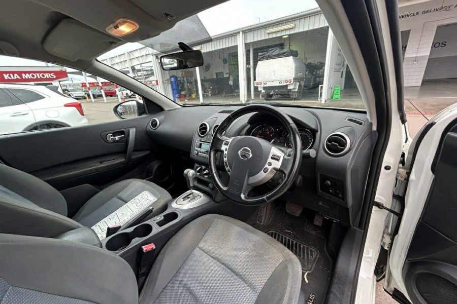 2012 Nissan Dualis J10W Series 3 MY12 ST Hatch X-tronic 2WD Hatch Image 15