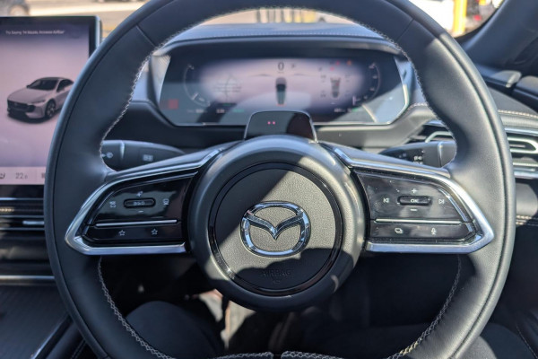 2026 Mazda 6e  GT Hatch Image 12