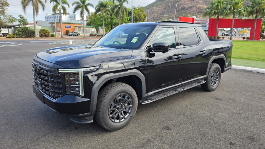 2026 MG U9 EKK1C Black Edition Ute Image 10