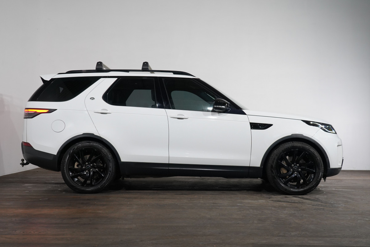 2018 Land Rover Discovery Sd6 Se (225kw) SUV Image 4