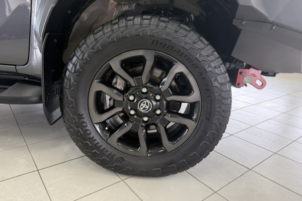 2024 Toyota HiLux GUN126R Rogue 48V Ute Image 11