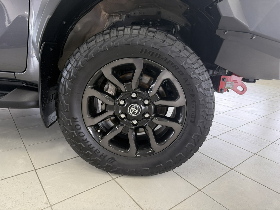 2024 Toyota HiLux GUN126R Rogue 48V Ute Image 11