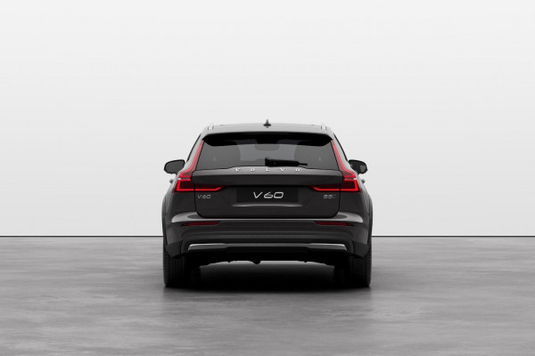 2023 MY24 Volvo V60 Cross Country  Ultimate B5 Bright Wagon Image 4