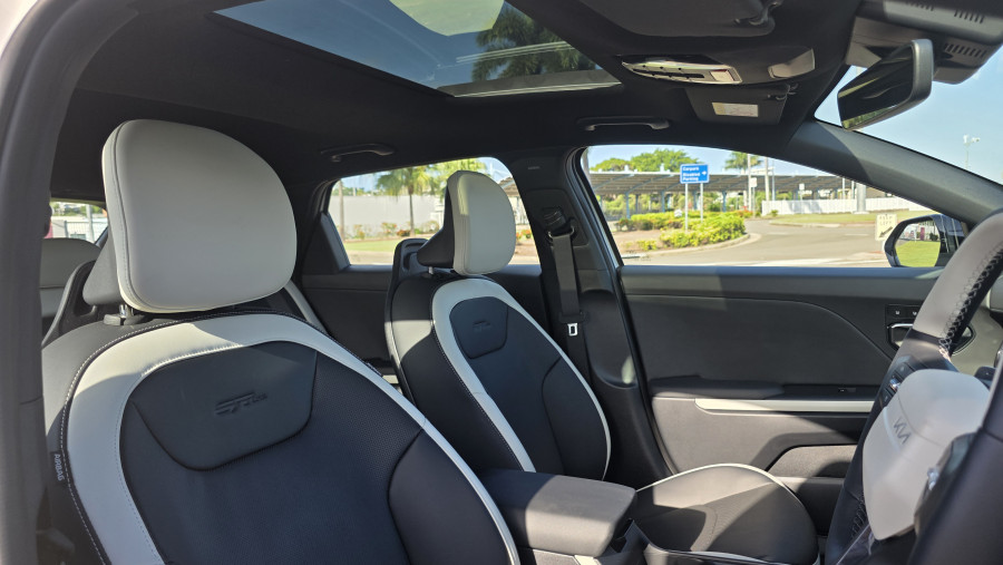 2025 MY26 Kia K4 CL4m GT-Line Hatch Image 19