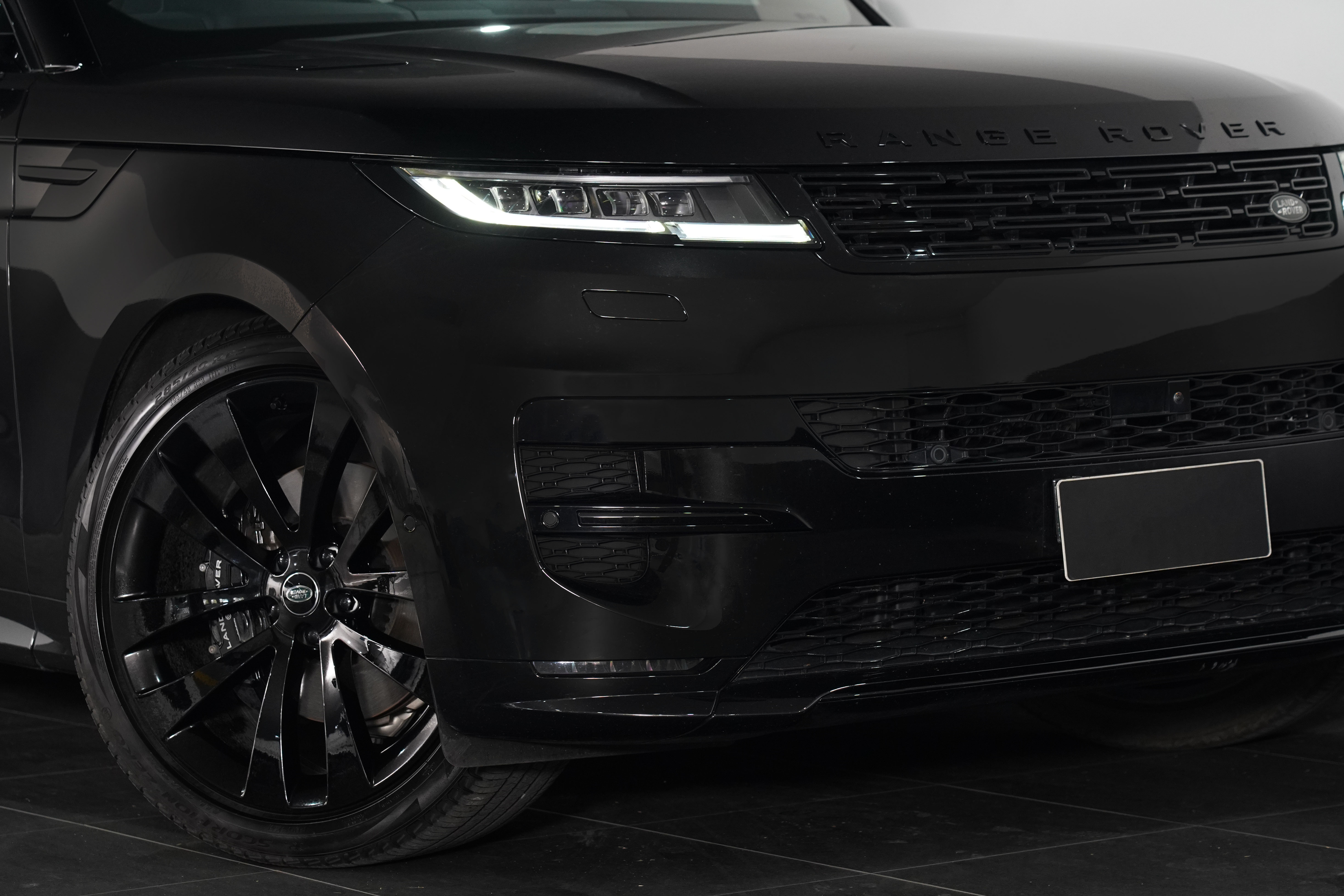2023 Land Rover Range Rover Sport Sport D300 Se Dynamic (221kw) SUV Image 13