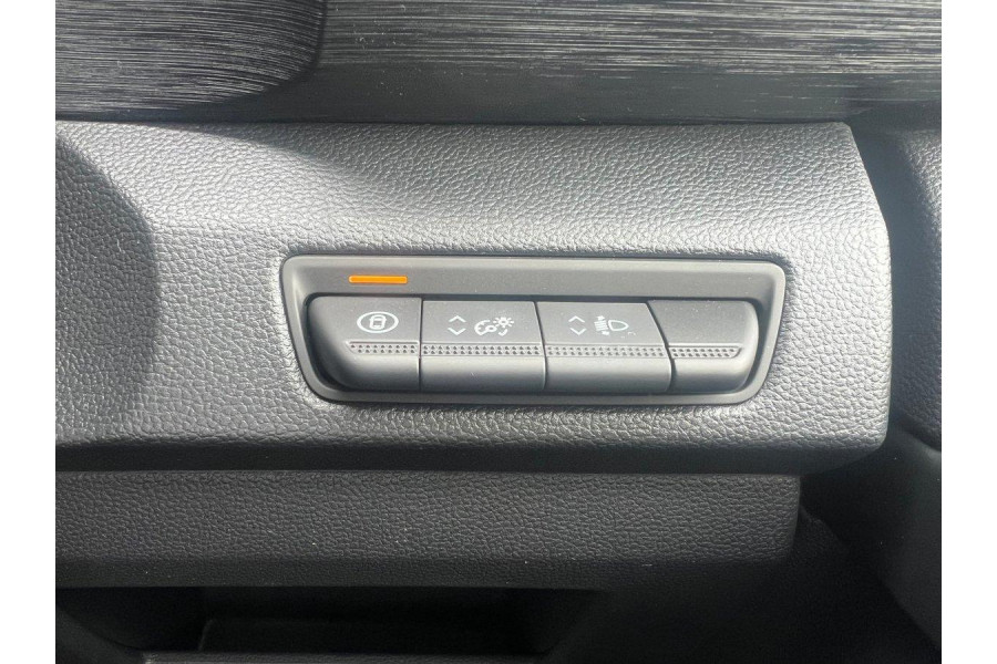 2024 MY25 Renault Trafic X82 Premium Van Image 11