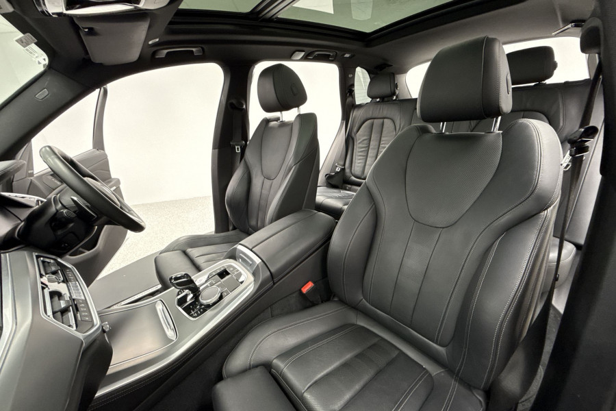 2018 BMW X5 G05 M50d SUV Image 12