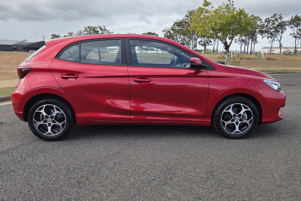 2025 MY25.5 MG MG3 ZP22 Excite Hatch Image 2