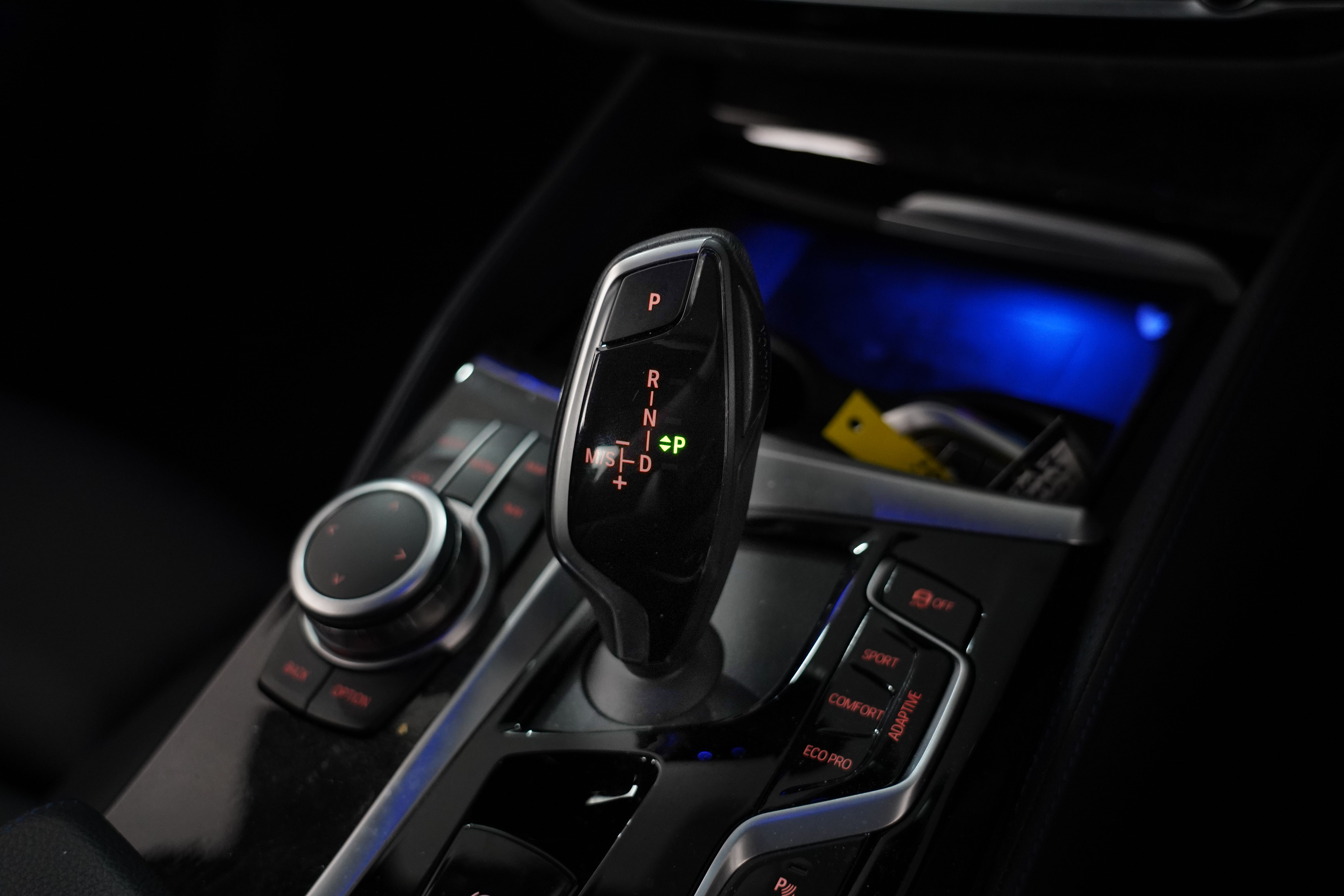 2022 BMW V8TT M550i Xdrive Pure Lci Sedan Image 33