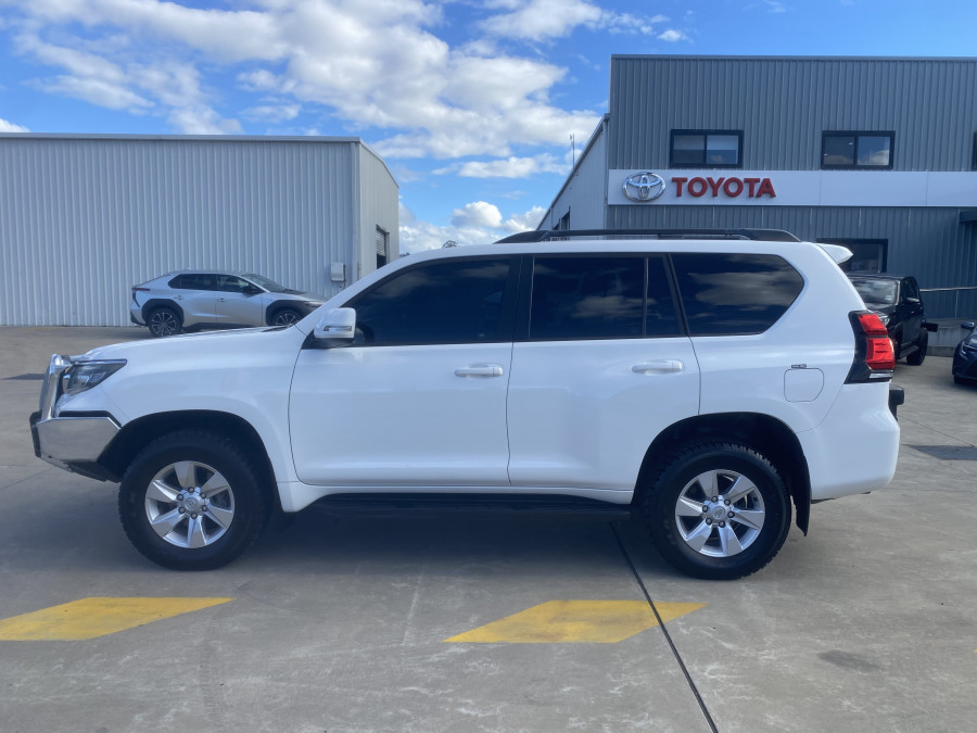 2018 Toyota LandCruiser Prado GDJ150R GXL SUV Image 4