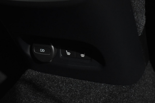2022 MY23 Volvo C40 XK Recharge Twin SUV Image 42