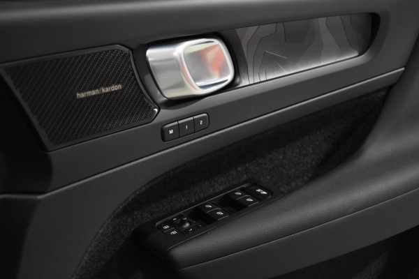2022 MY23 Volvo C40 XK Recharge Twin SUV Image 44