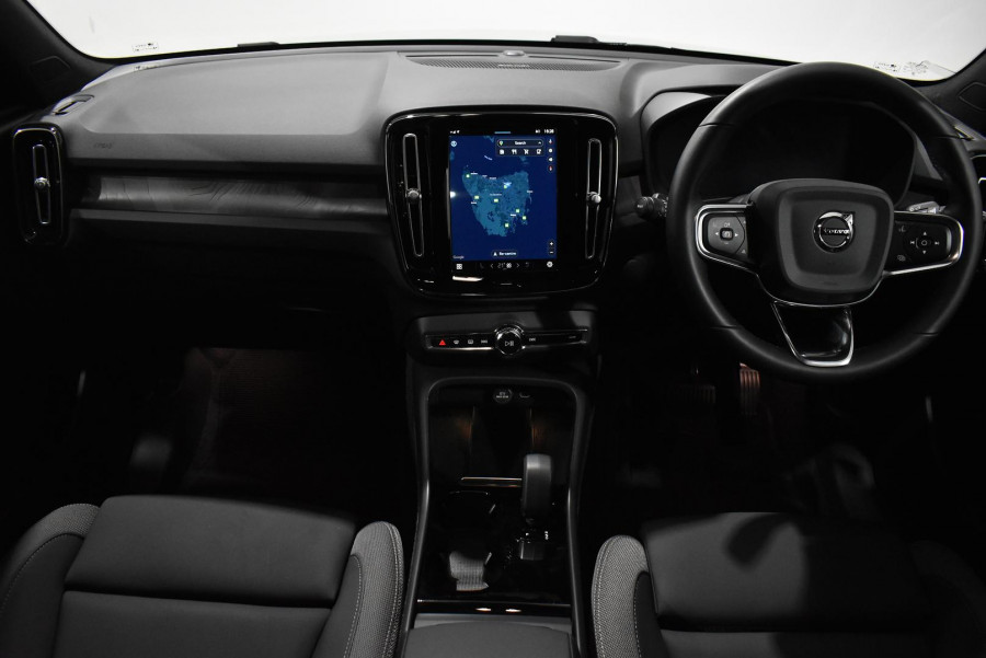 2022 MY23 Volvo C40 XK Recharge Twin SUV Image 31